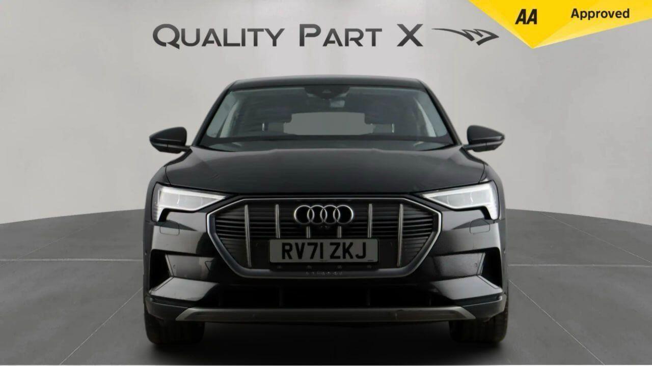 Used Audi e-tron 2021 for sale - 76976865: Photo 2