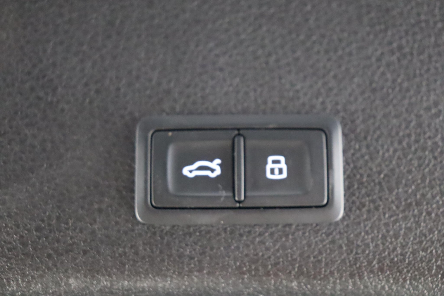 Used Audi e-tron 2021 for sale - 76976865: Photo 26