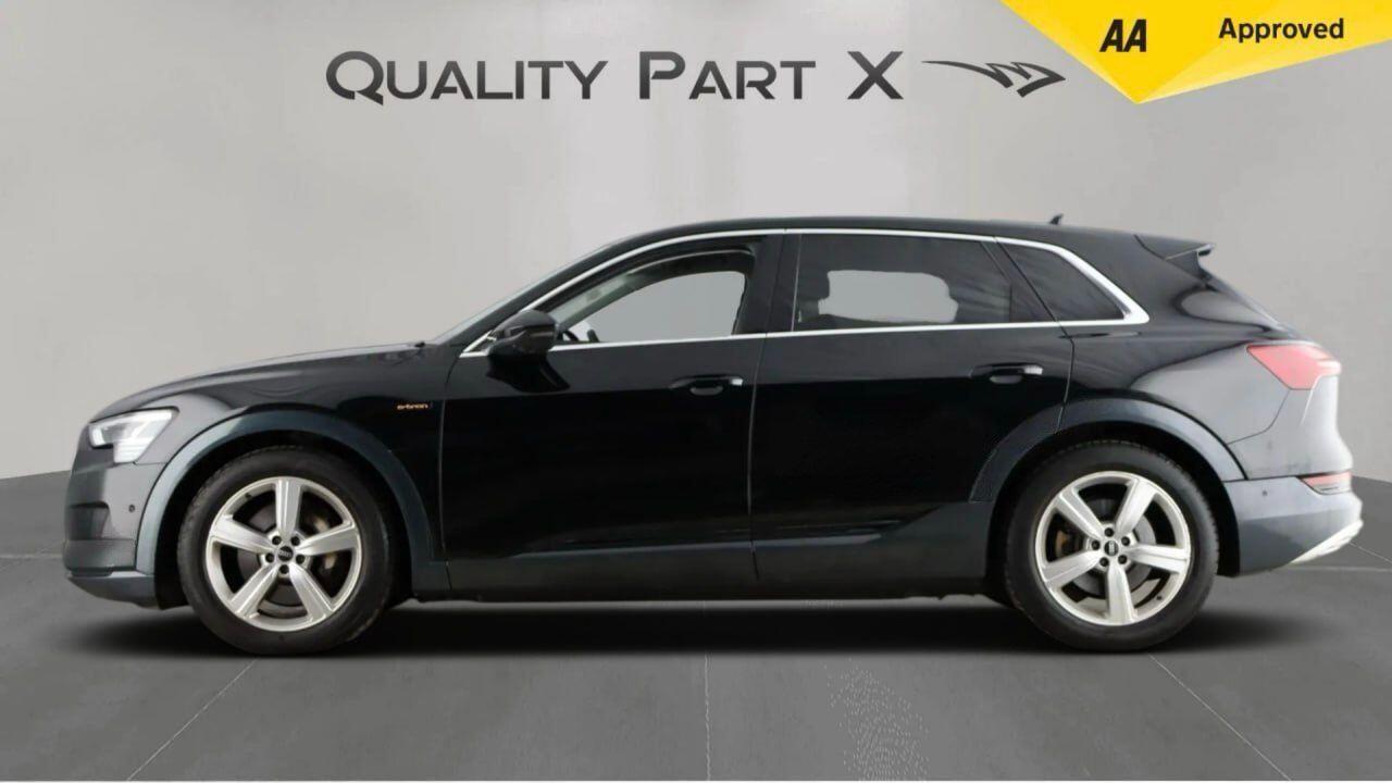 Used Audi e-tron 2021 for sale - 76976865: Photo 4