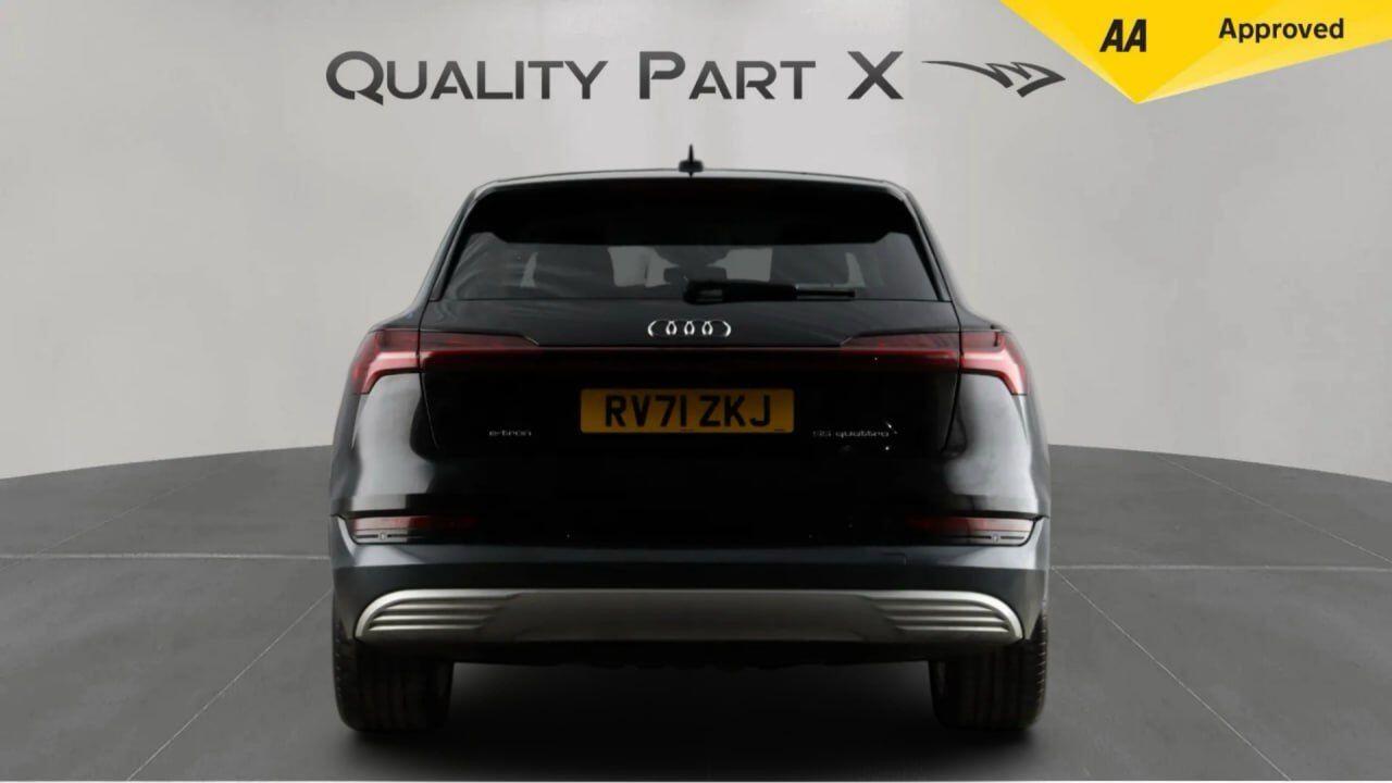 Used Audi e-tron 2021 for sale - 76976865: Photo 6