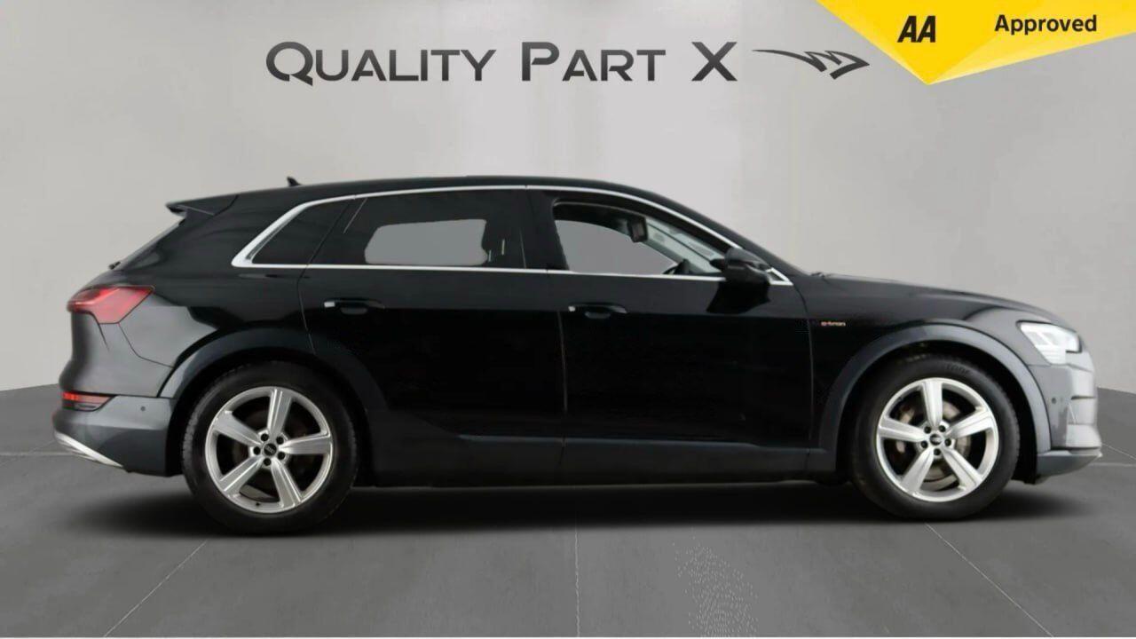 Used Audi e-tron 2021 for sale - 76976865: Photo 8