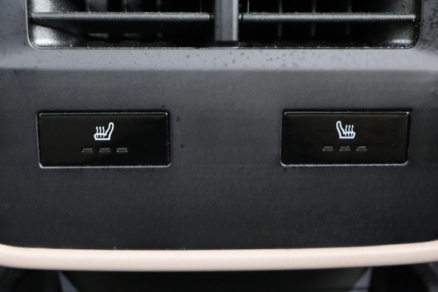 Used Porsche Taycan 2021 for sale - 77925841: Photo 22