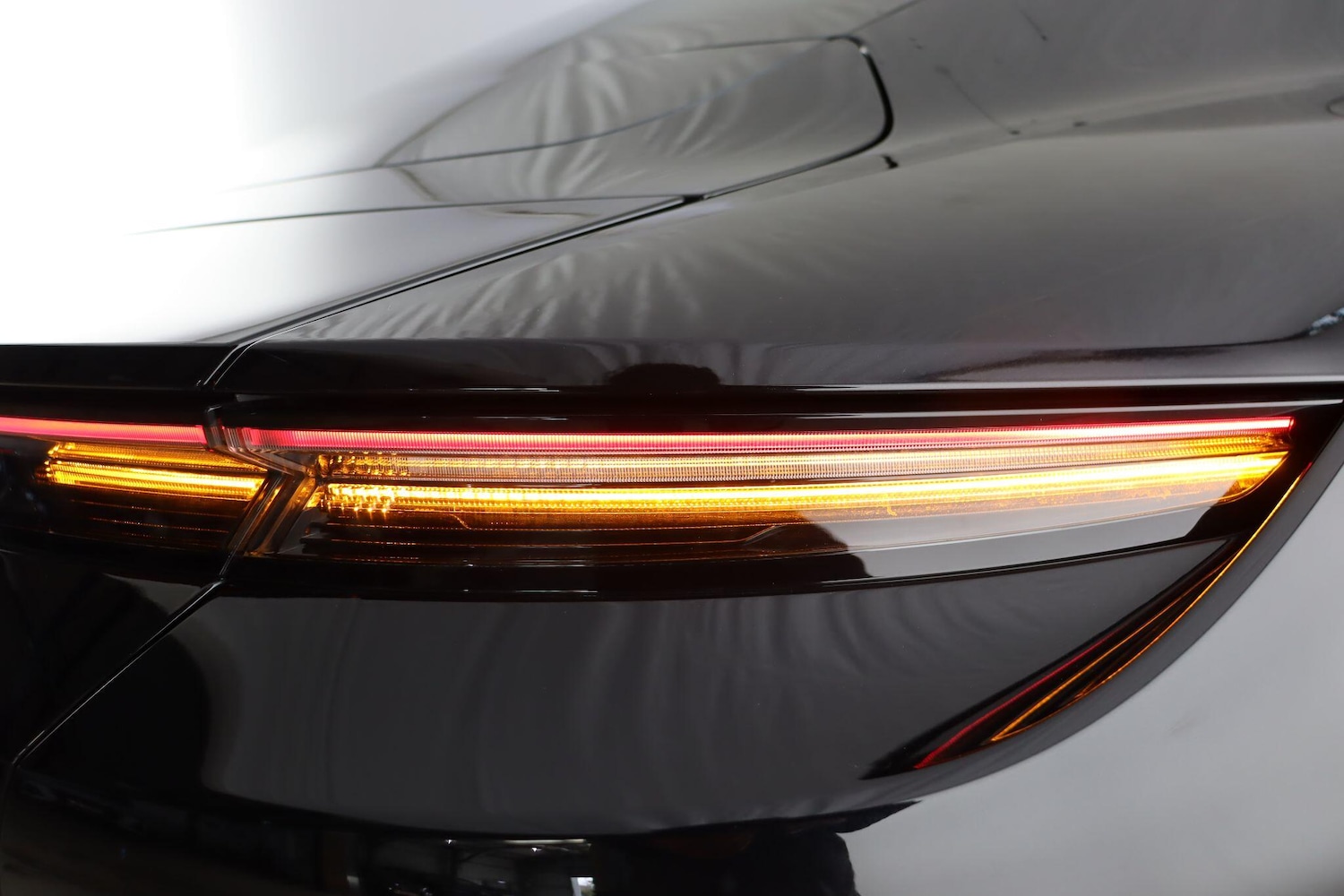 Used Porsche Taycan 2021 for sale - 77925841: Photo 26