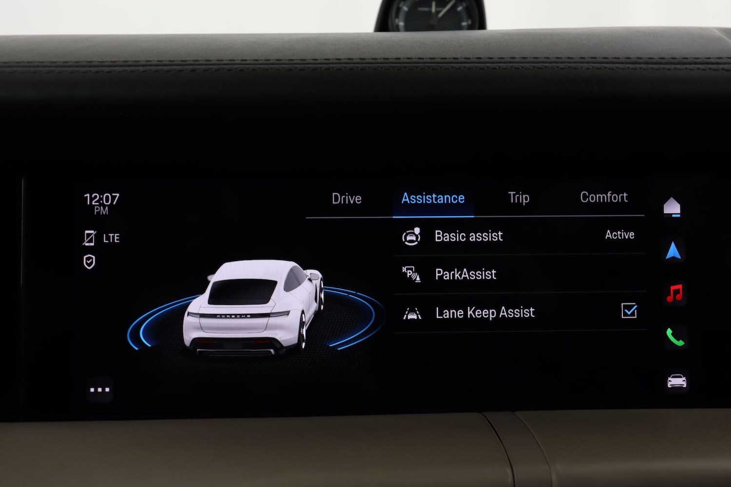 Used Porsche Taycan 2021 for sale - 77925841: Photo 38