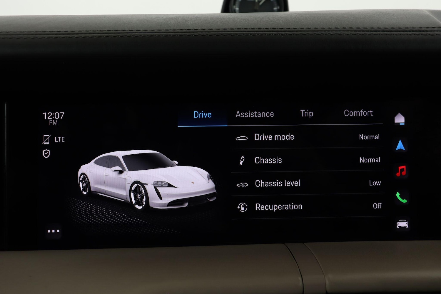 Used Porsche Taycan 2021 for sale - 77925841: Photo 41