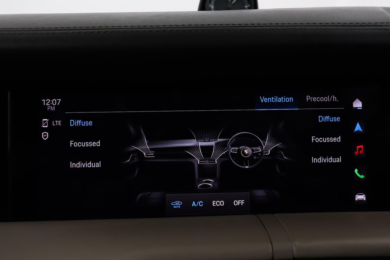 Used Porsche Taycan 2021 for sale - 77925841: Photo 42