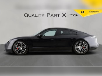 Used Porsche Taycan 2021 for sale - 77925841: Photo