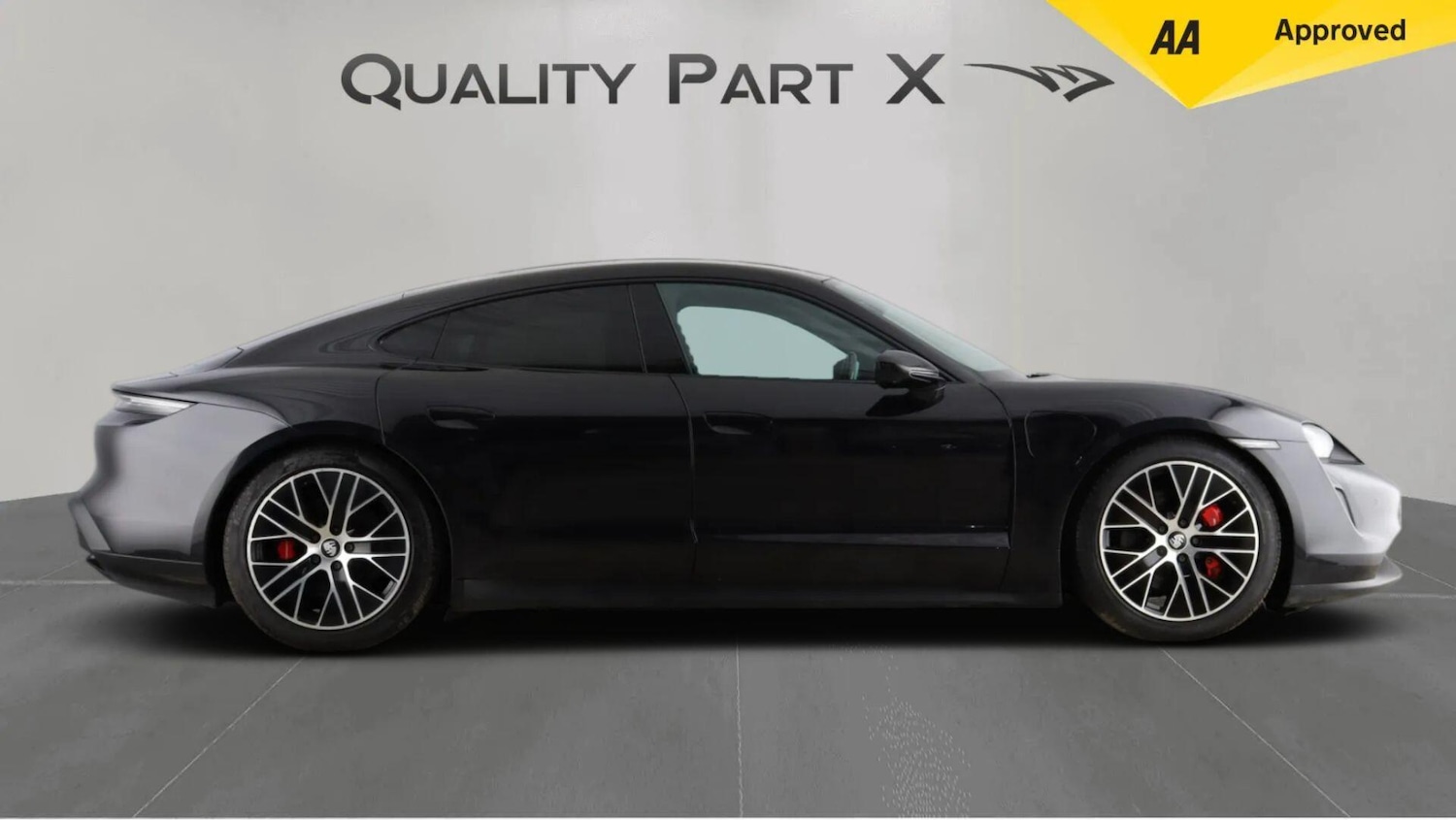 Used Porsche Taycan 2021 for sale - 77925841: Photo 8