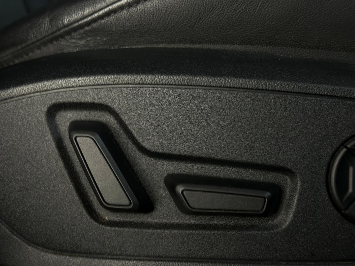 Used Audi A6 Saloon 2022 for sale - 75990195: Photo 21