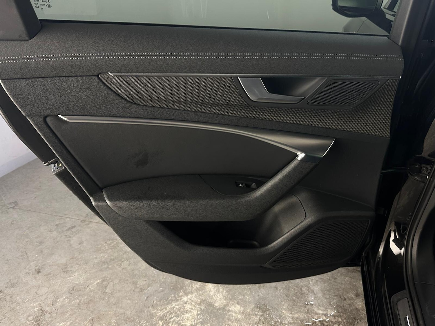 Used Audi A6 Saloon 2022 for sale - 75990195: Photo 31
