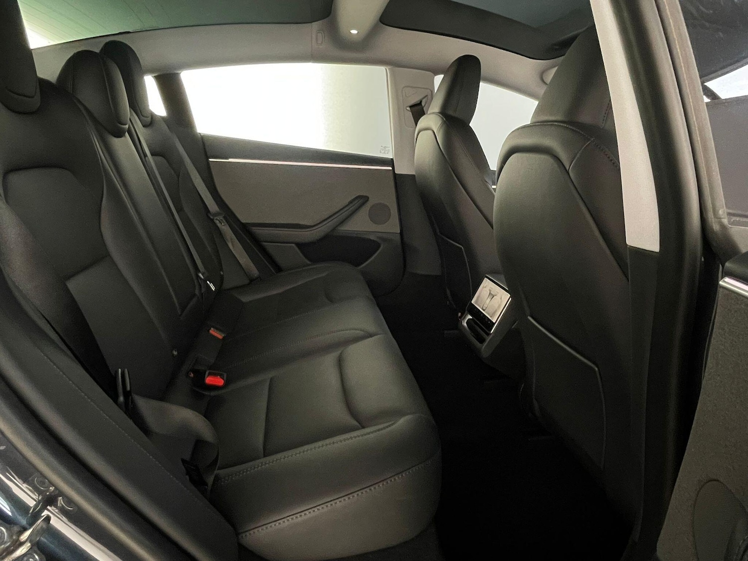 Used Tesla Model 3 2024 for sale - 76152090: Photo 13
