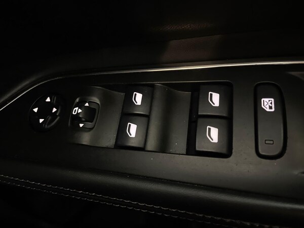 Used Peugeot 5008 2018 for sale - 76317815: Photo 21