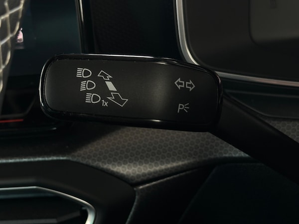 Used SEAT Leon 2022 for sale - 75782079: Photo 25