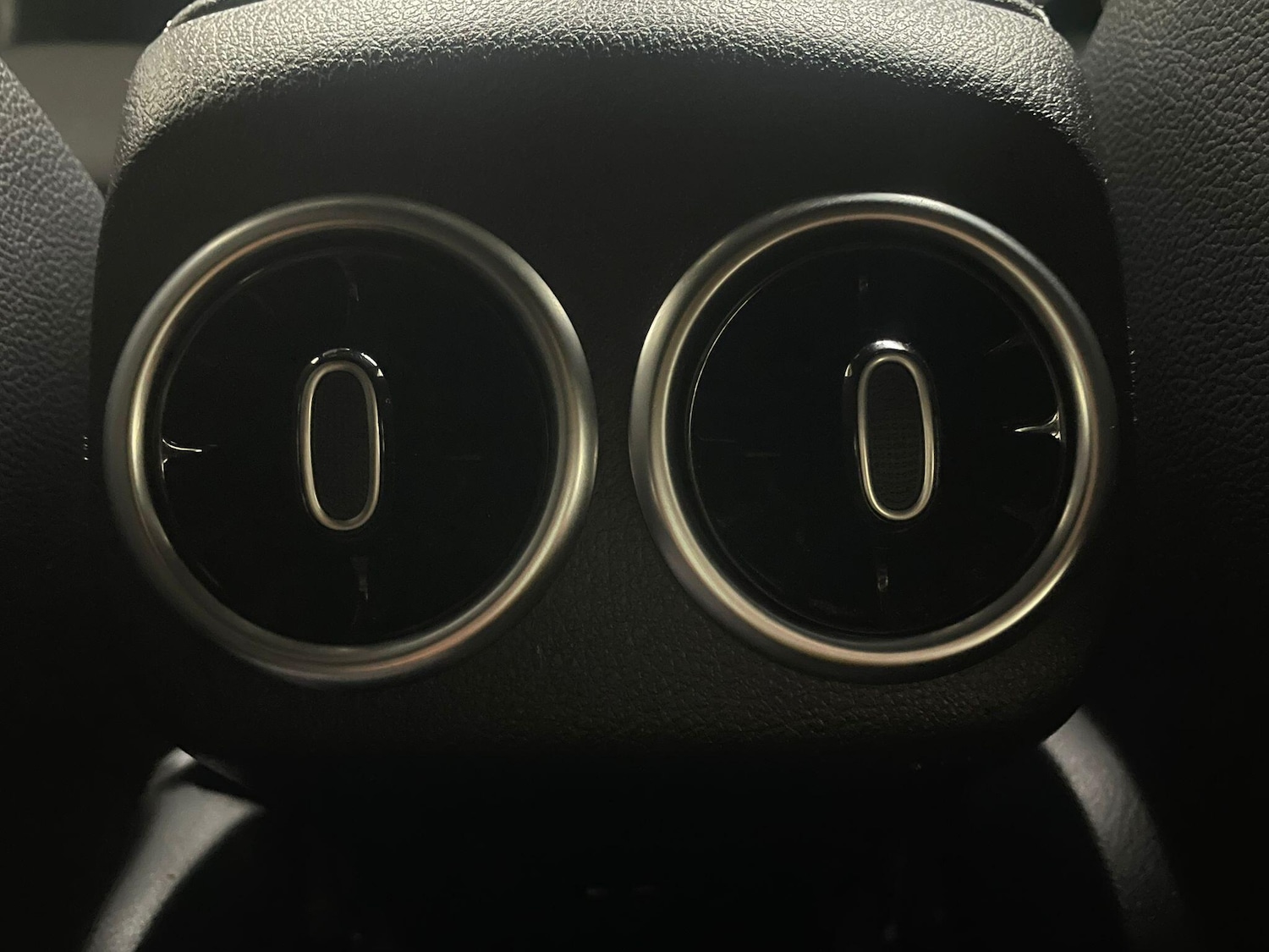 Used Mercedes-Benz CLA 2020 for sale - 76152094: Photo 15