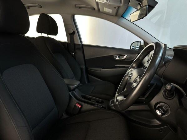 Used Hyundai KONA 2023 for sale - 75588679: Photo 15