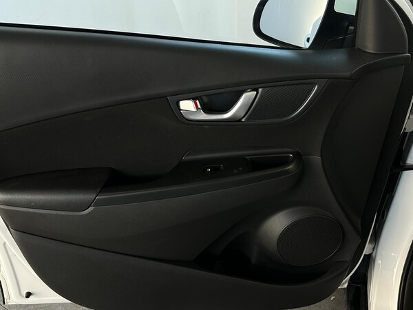 Used Hyundai KONA 2023 for sale - 75588679: Photo 32