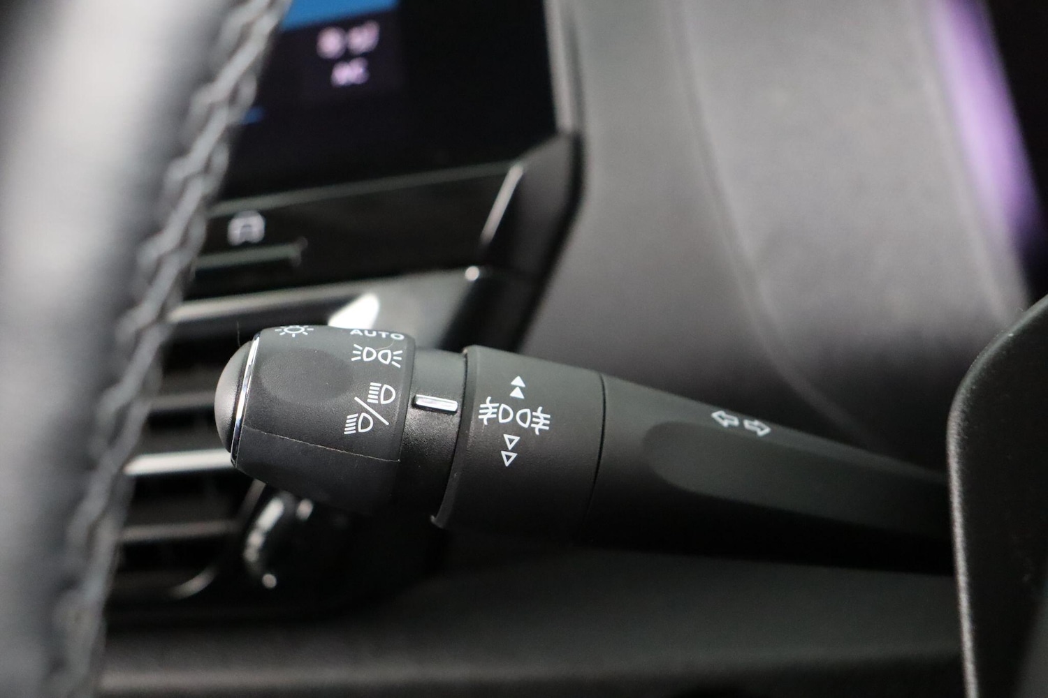 Used Citroen C4 2023 for sale - 76952984: Photo 17