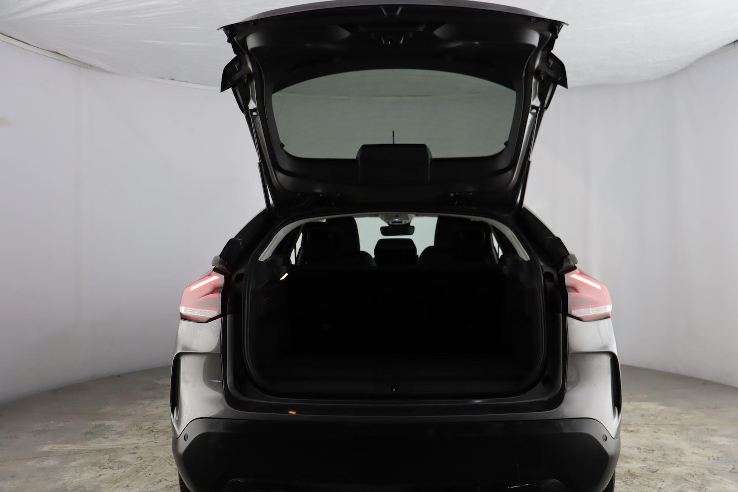 Used Citroen C4 2023 for sale - 76952984: Photo 27