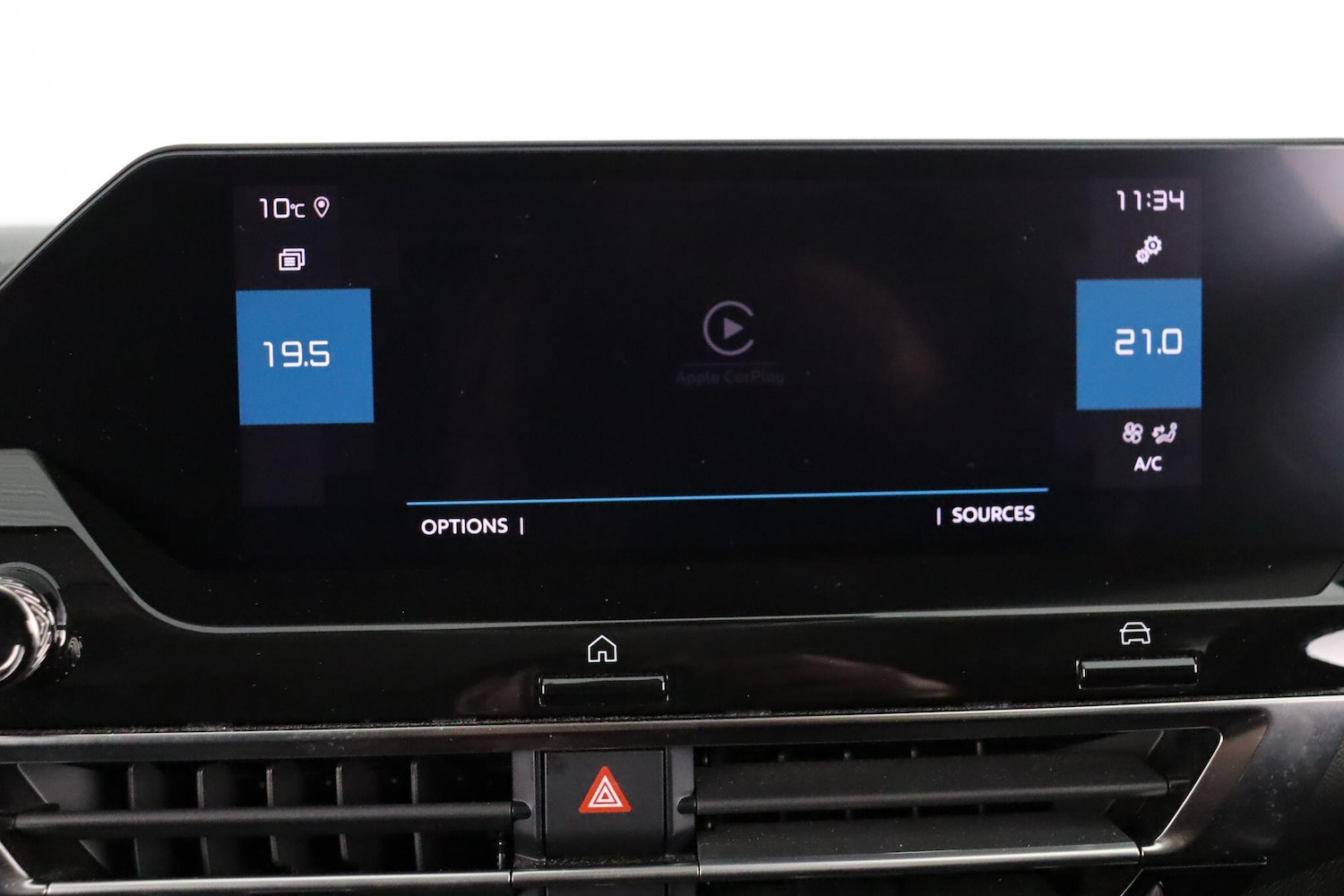 Used Citroen C4 2023 for sale - 76952984: Photo 30