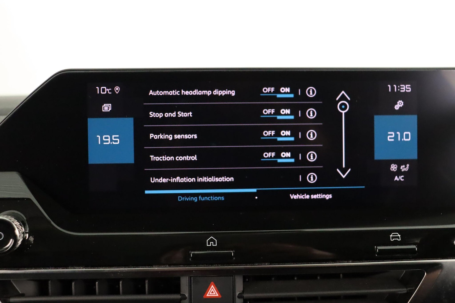 Used Citroen C4 2023 for sale - 76952984: Photo 35