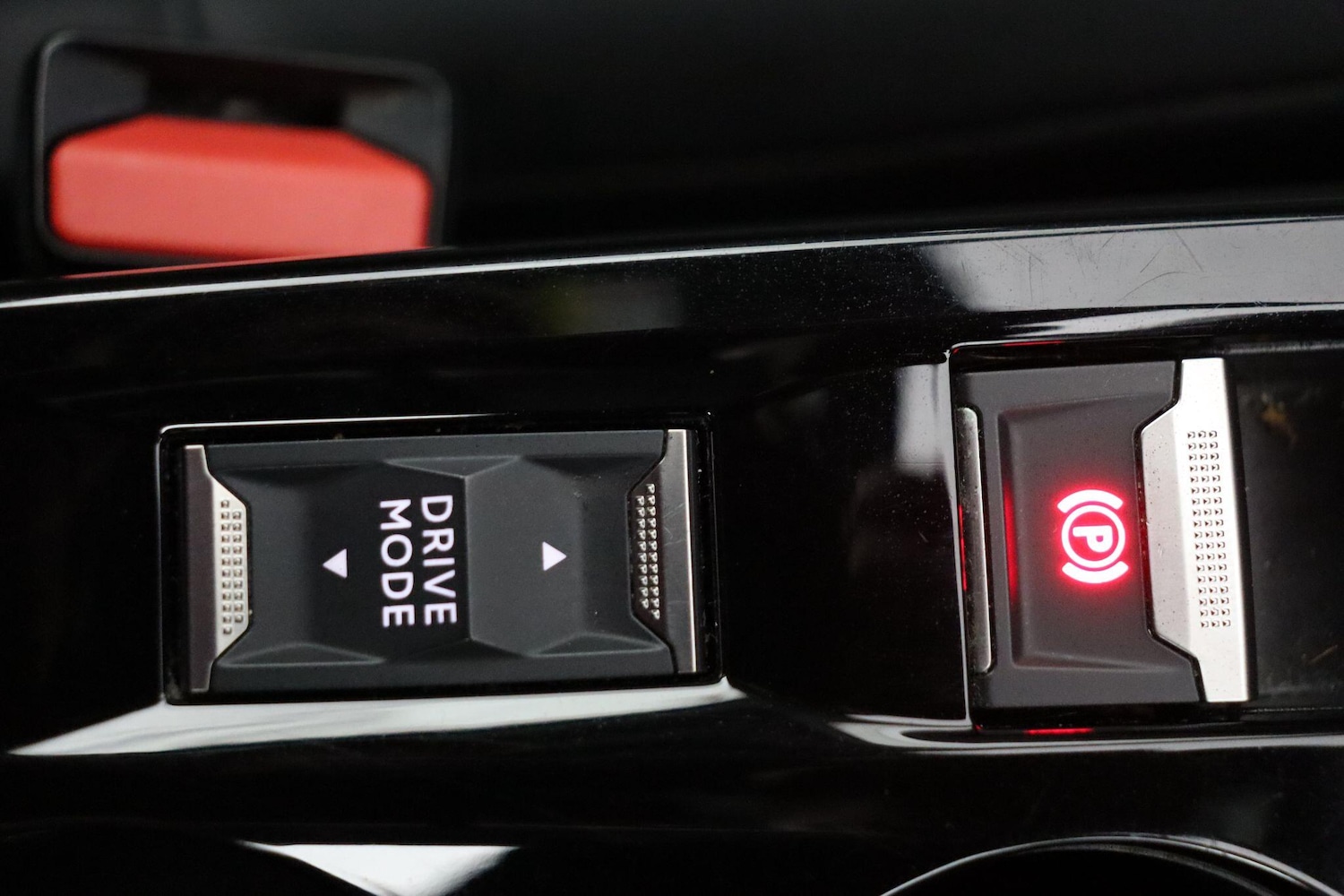 Used Peugeot 2008 2023 for sale - 77484569: Photo 17