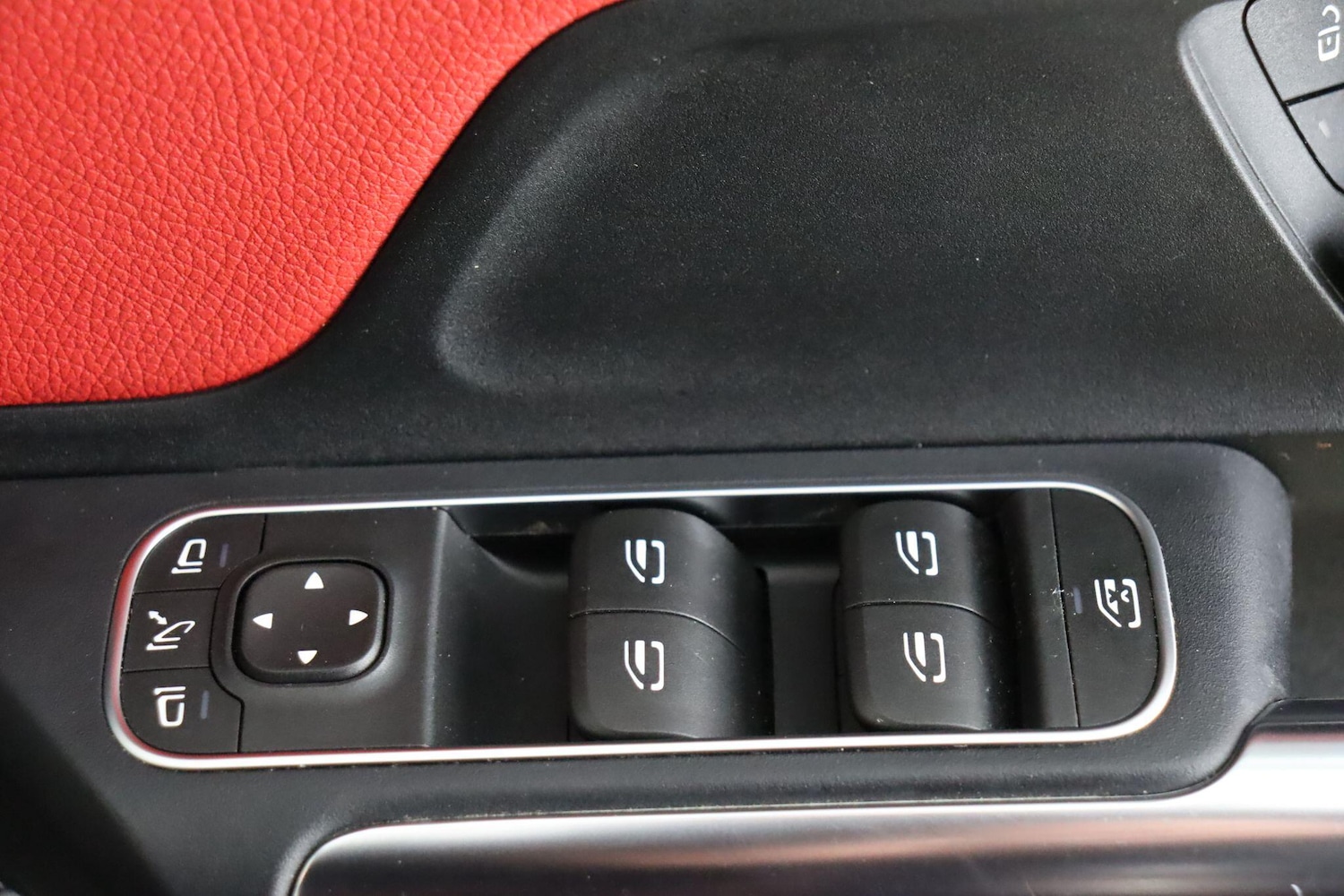 Used Mercedes-Benz GLA 2021 for sale - 77683329: Photo 18