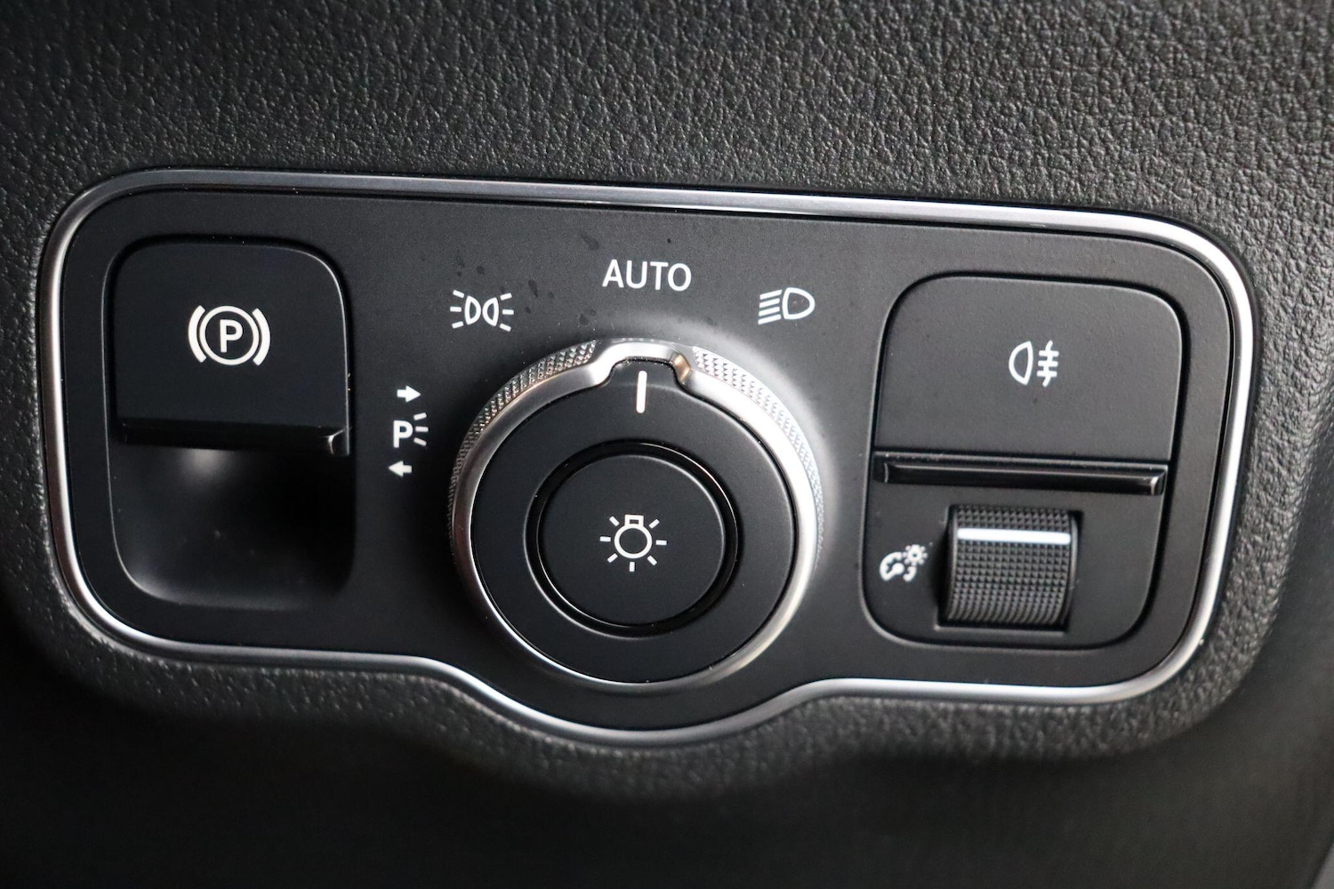 Used Mercedes-Benz GLA 2021 for sale - 77683329: Photo 21