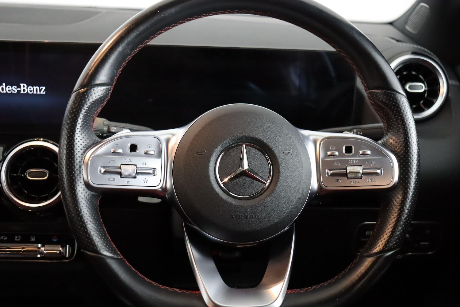 Used Mercedes-Benz GLA 2021 for sale - 77683329: Photo 9