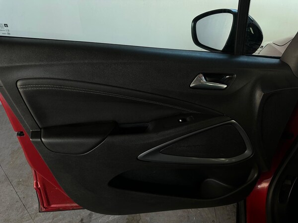 Used Vauxhall Crossland 2022 for sale - 75280069: Photo 32