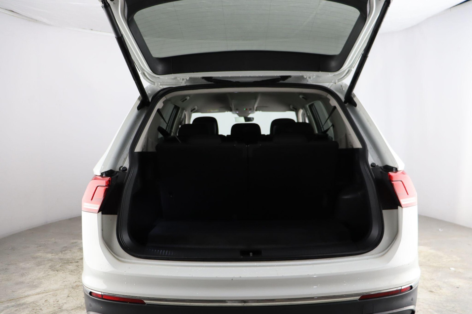 Used Volkswagen Tiguan Allspace 2022 for sale - 76975614: Photo 30