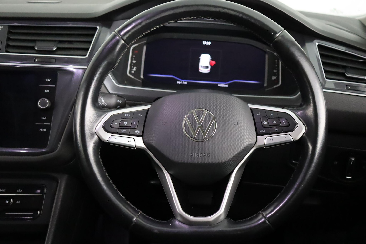 Used Volkswagen Tiguan Allspace 2022 for sale - 76975614: Photo 9