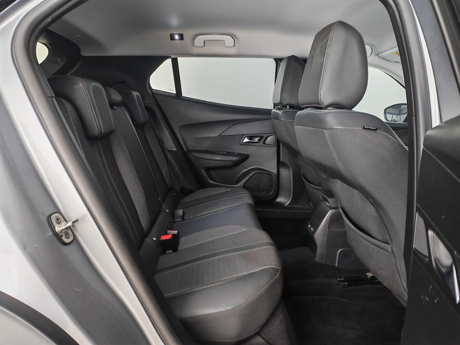 Used Peugeot 2008 2022 for sale - 76409215: Photo 14