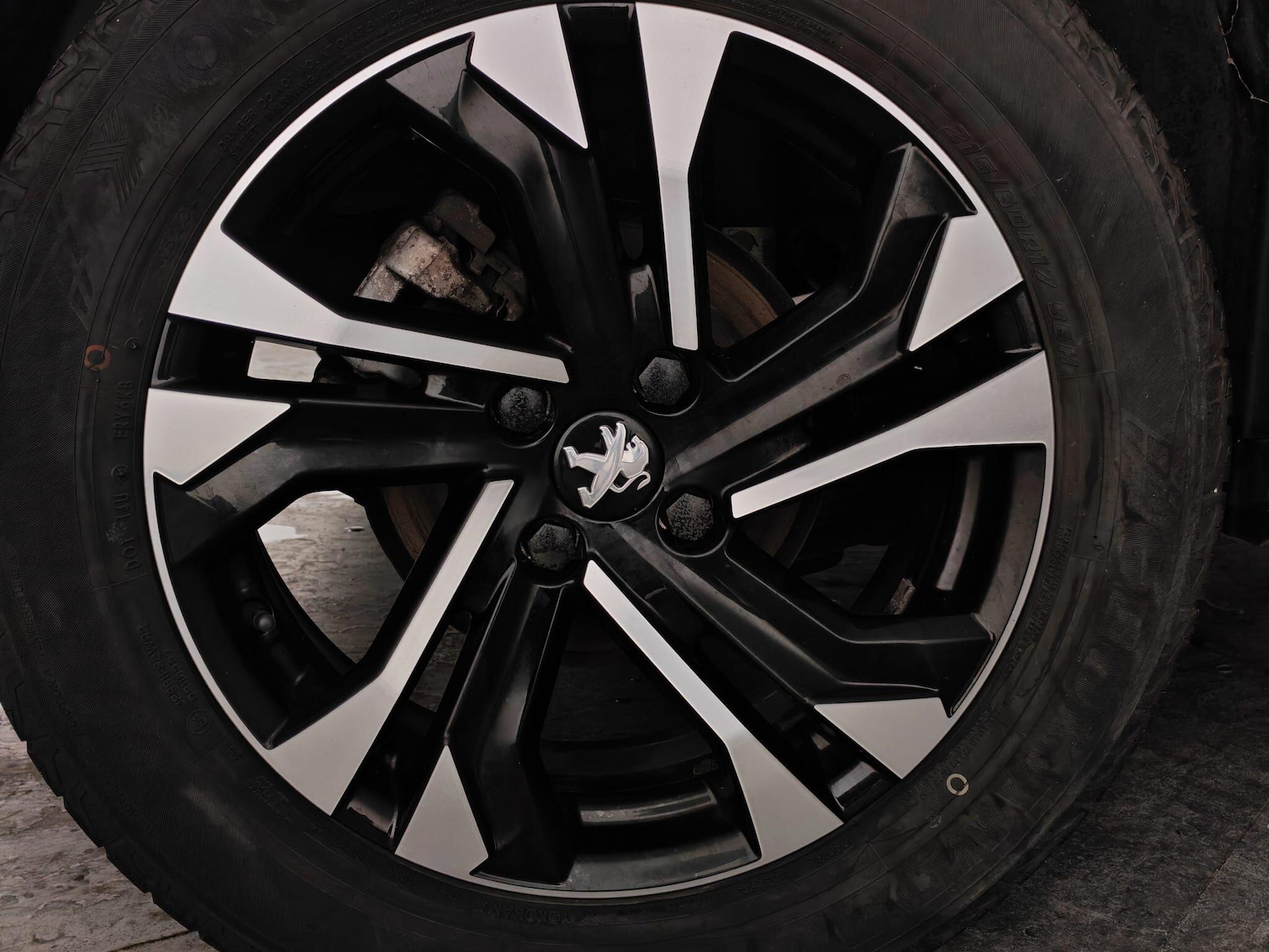 Used Peugeot 2008 2022 for sale - 76409215: Photo 25