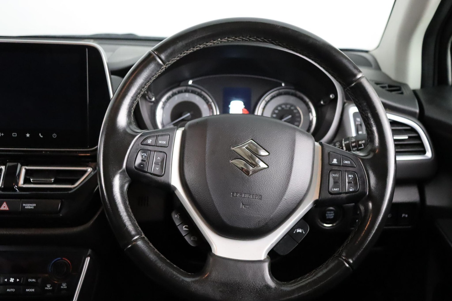 Used Suzuki SX4 S-Cross 2024 for sale - 76952841: Photo 9