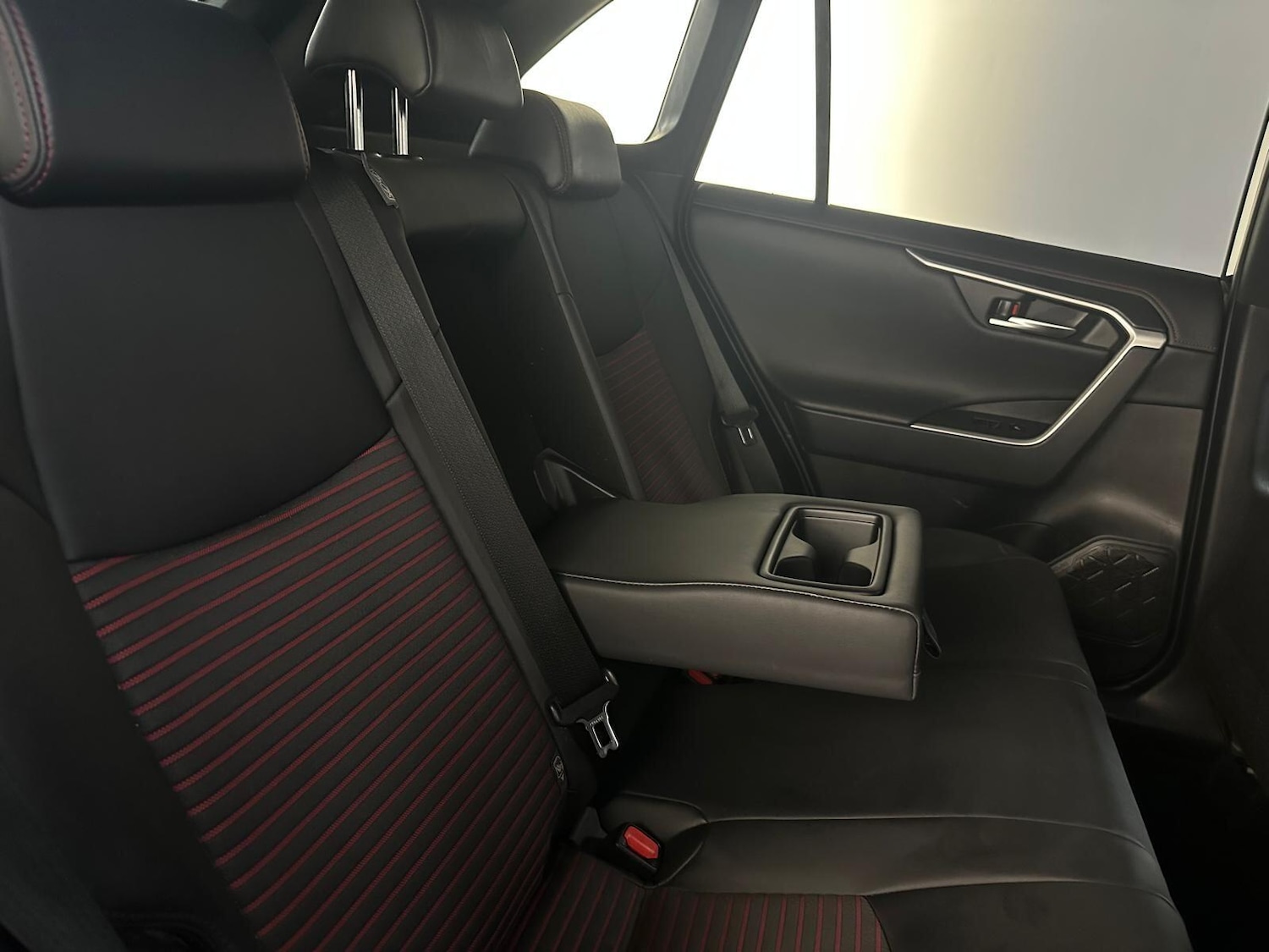 Used Toyota RAV4 2021 for sale - 75977942: Photo 15