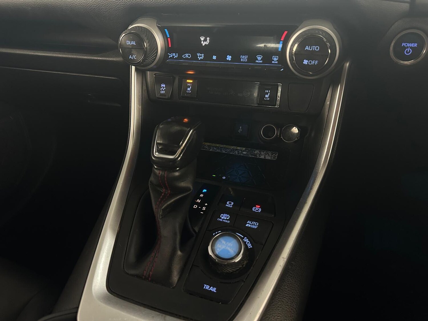 Used Toyota RAV4 2021 for sale - 75977942: Photo 22