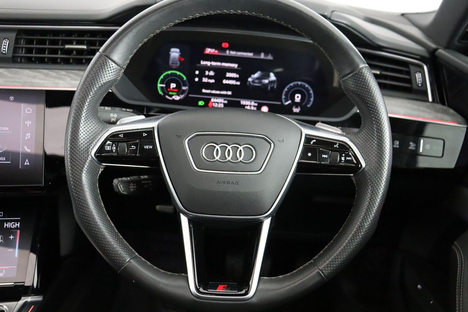 Used Audi e-tron 2022 for sale - 77883174: Photo 9