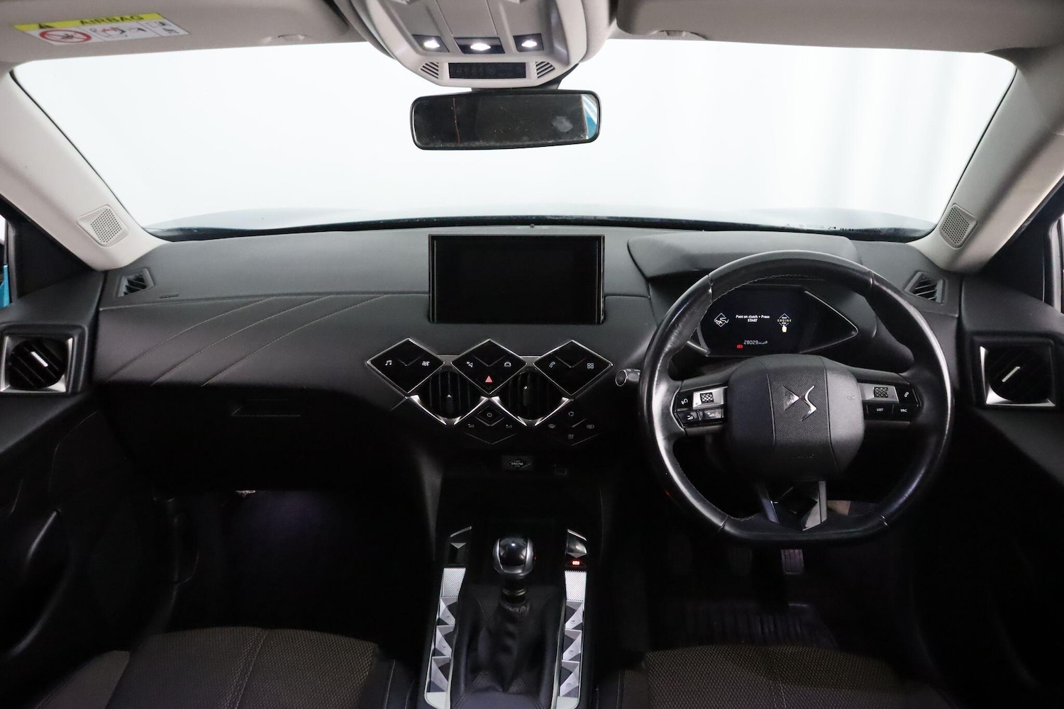 Used DS Automobiles DS 3 Crossback 2022 for sale - 76714662: Photo 10