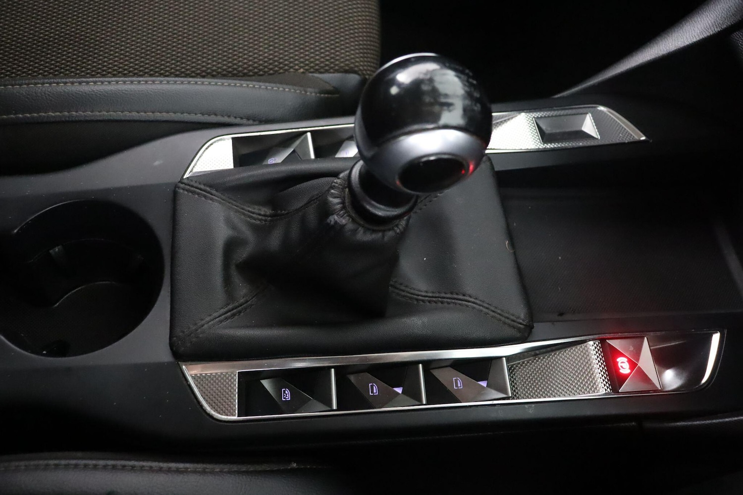 Used DS Automobiles DS 3 Crossback 2022 for sale - 76714662: Photo 16