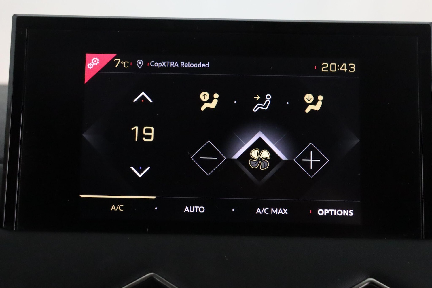 Used DS Automobiles DS 3 Crossback 2022 for sale - 76714662: Photo 31