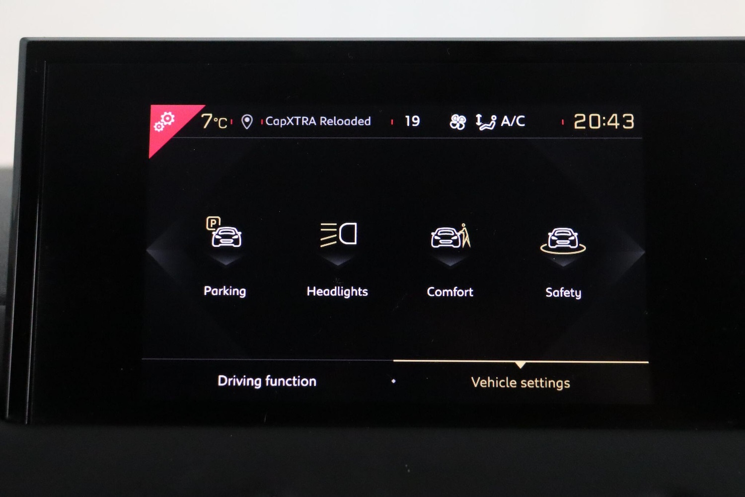 Used DS Automobiles DS 3 Crossback 2022 for sale - 76714662: Photo 32