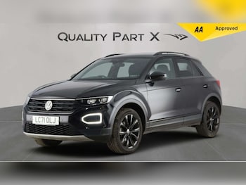 Used Volkswagen T-Roc 2021 for sale - 78258870: Photo