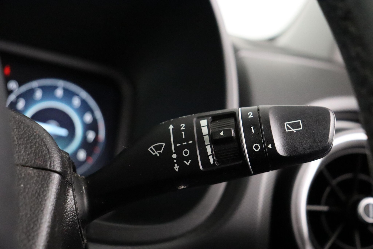 Used Hyundai KONA 2023 for sale - 77030031: Photo 19