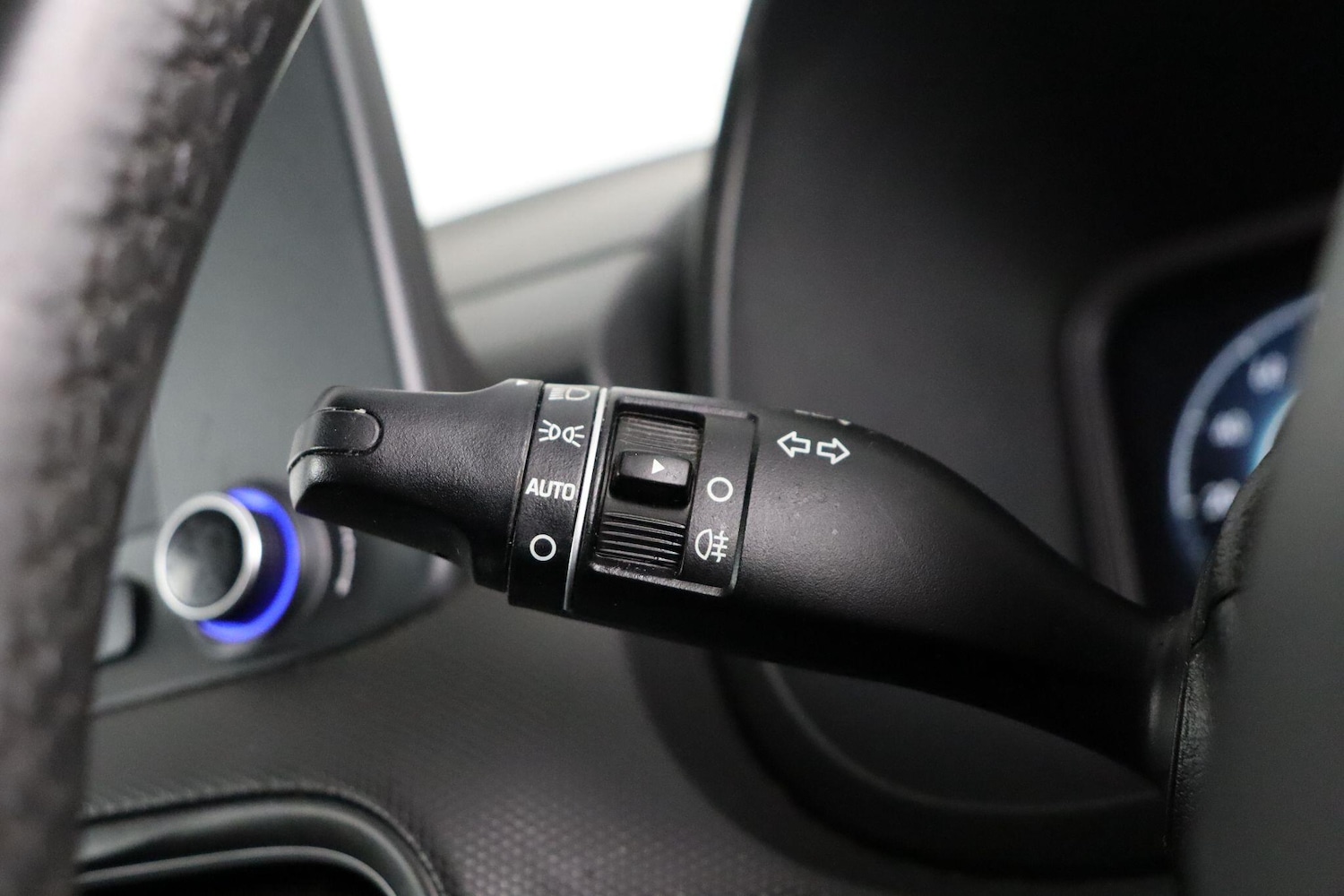 Used Hyundai KONA 2023 for sale - 77030031: Photo 20