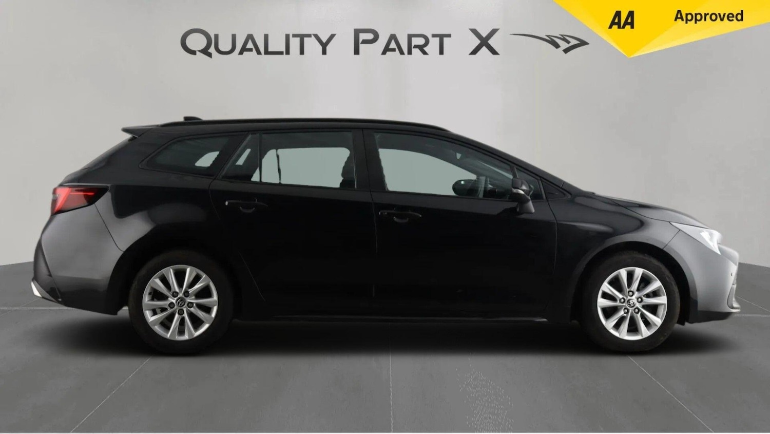 Used Toyota Corolla 2023 for sale - 76572880: Photo 2