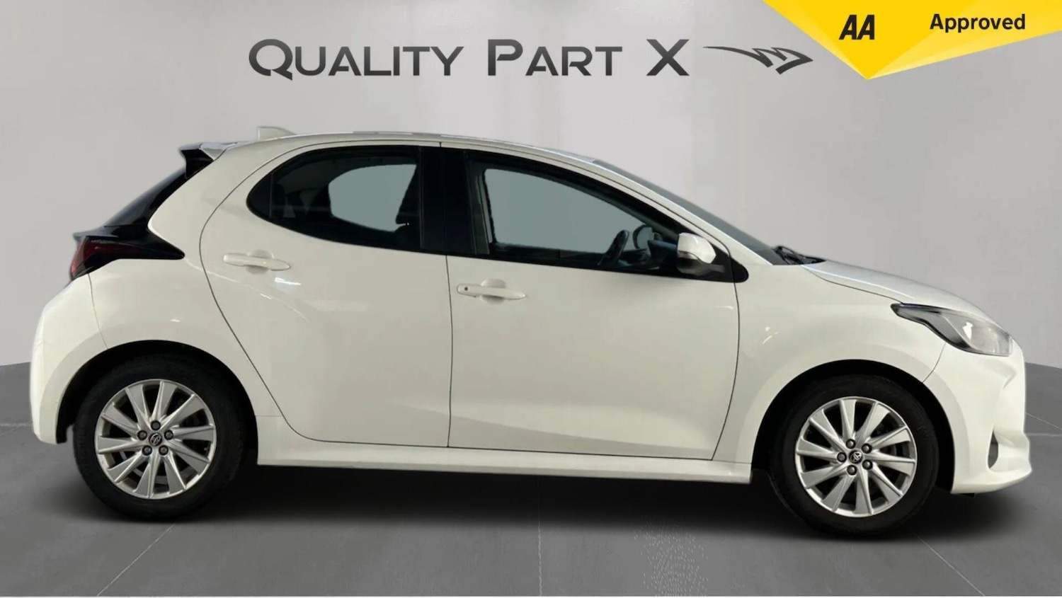 Used Toyota Yaris 2022 for sale - 76689198: Photo 2