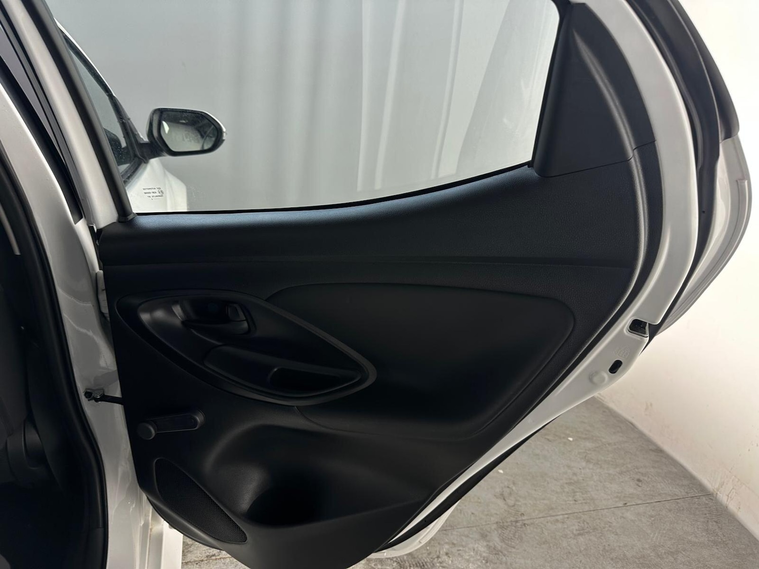 Used Toyota Yaris 2022 for sale - 76689198: Photo 20