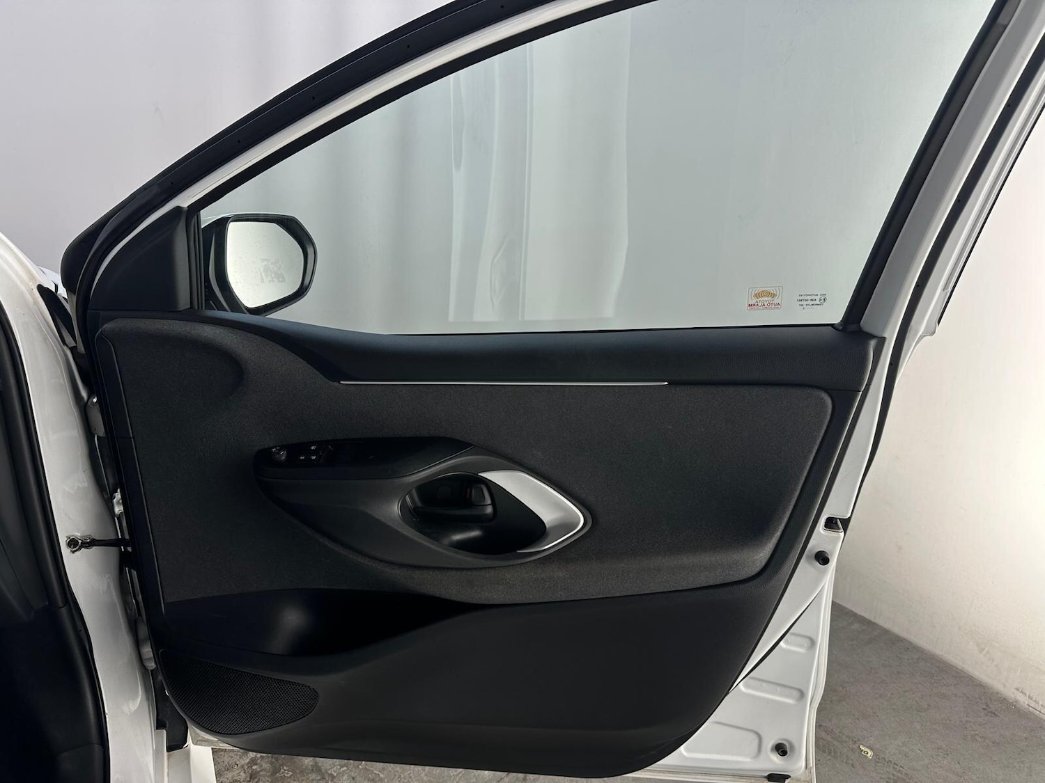 Used Toyota Yaris 2022 for sale - 76689198: Photo 21