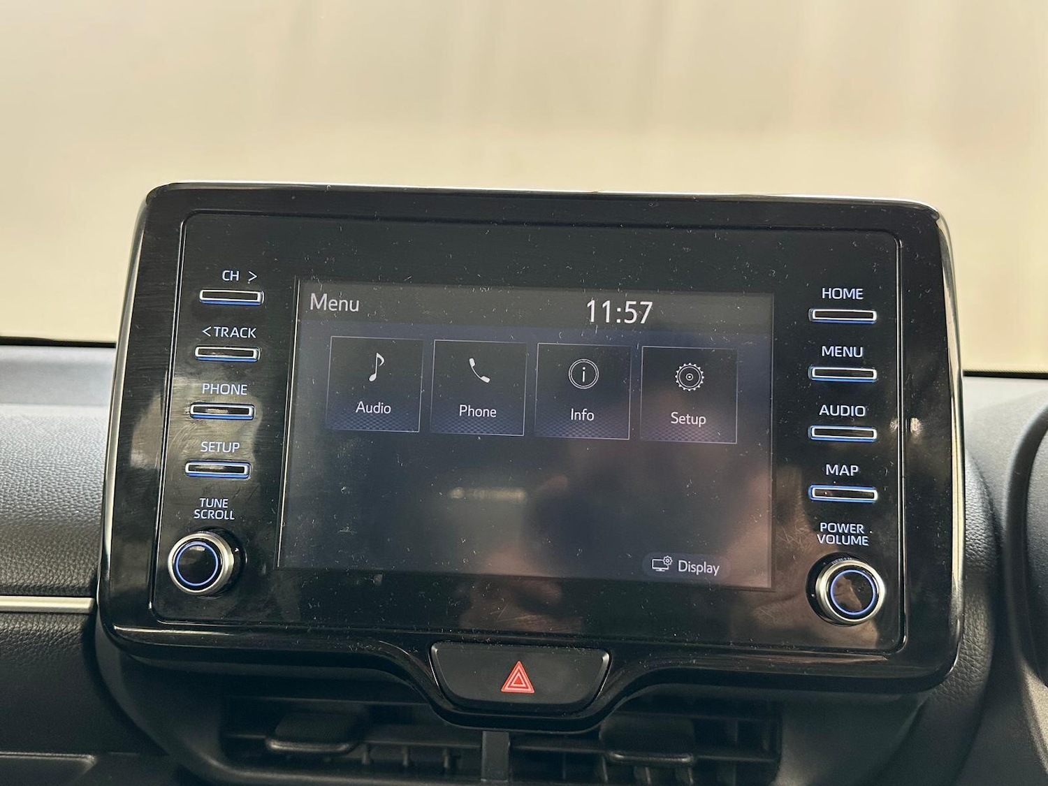 Used Toyota Yaris 2022 for sale - 76689198: Photo 29