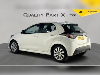 Used Toyota Yaris 2022 for sale - 76689198: Photo